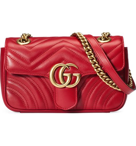 gucci gg marmont small matelassé shoulder bag rood|gucci marmont small price.